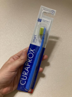 クラプロックス CSスマートを使いました🥰一般的な歯ブラシとは少し違う感触で、ふんわりとした使い心地が印象的でした💕植毛本数は7600本で、見た目もとても密度が高い感じ✨ヘッドも大きすぎな&hellip;のInstagram画像
