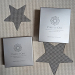 #PR #新日本製薬 #パーフェクトワン #UVバーム #monipla商品名：パーフェクトワン 薬用SPホワイトニングUVバーム【医薬部外品】たった30秒で「加工級」にくすみレタッチ(※1)&hellip;のInstagram画像
