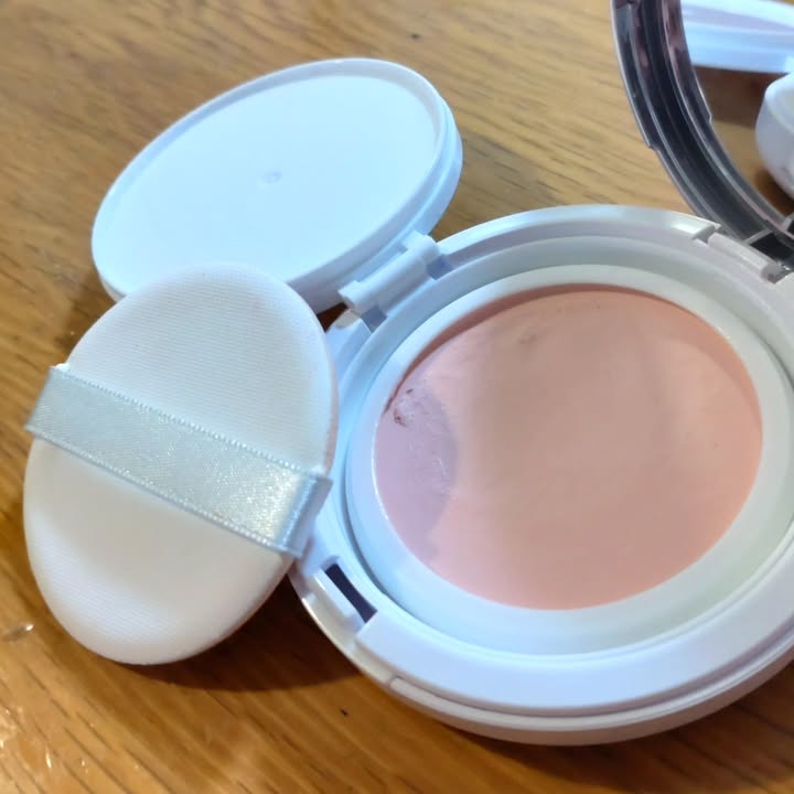 口コミ投稿：薬用SPホワイトニングUVバーム［医薬部外品］メイクしながら美白※ケアができちゃう薬…