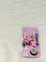 玉露園の減塩梅こんぶ茶を飲んでみました🌸紀州産梅干しを使用していて、梅のほどよい酸味とこんぶの旨みが楽しめます✨減塩タイプなのにしっかり旨みがあり、ほっと一息つきたい時のお茶としてぴったり♪&hellip;のInstagram画像