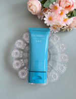 ✨お気に入りでリピート中のクレンジング✨**薬用天然クレンジング Do White+**を愛用しています🤍ジェルがなめらかで肌になじみやすく、メイクもするんと落ちるのがお気に入り✨ しっかり落ちる&hellip;のInstagram画像
