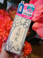 明色美顔水 薬用化粧水をお試ししました。こちらは明治18年発売の超ロングセラーの薬用化粧水になります。気になりつつ、使ったことがなかったこの化粧水。男女問わず使用できるのがポイント。綺麗&hellip;のInstagram画像