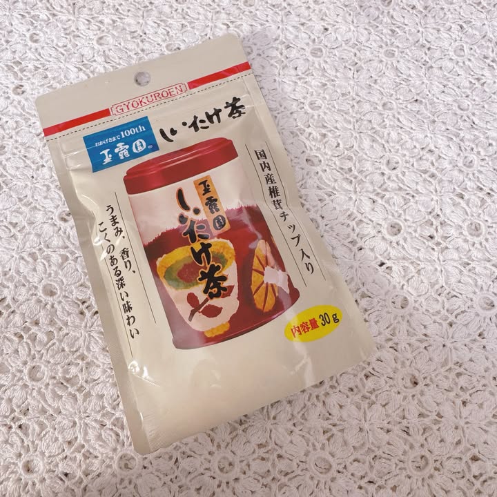 口コミ投稿：玉露園 しいたけ茶⁡乾しいたけを微粒状にした顆粒タイプの飲み物です。⁡お湯に溶かし…