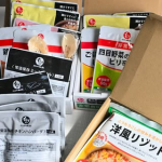 災害への備えとして気になっていた、イシイの非常食セットをお試ししました🍽️今回いただいたのは、玄米がゆ・ミートボール・チキンハンバーグなどが入ったセット。まず驚いたのは、火や水を使わずそのまま&hellip;のInstagram画像