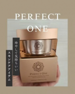 最近はものすごい酷暑💦そんな暑い日は冷やしてスキンケアがおすすめ✨️⁡⁡パーフェクトワンのオールインワン 薬用リンクルストレッチジェル🤍 冷蔵庫で冷やして愛用✨️🫶 ひんやりした冷たいぷるぷるジェル&hellip;のInstagram画像