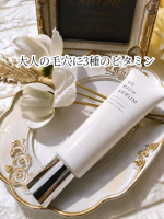 ✨ キャシーズチョイス VCリッチセラム ✨「VCリッチセラム」を使ってみました毛穴の目立ちや乾燥、キメの乱れが気になる大人肌に嬉しい、3種のビタミンを配合した美容液実際に使ってみると、乳&hellip;のInstagram画像