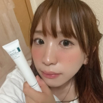 今回は、キャシーズチョイスさんの「薬用カルムズホワイト」を、使ってみました(*&acute;꒳`*)♡こちらは、２つの薬用有効成分を配合し、澄んだ印象の、すこやかな肌へ導く薬用クリームです！&hellip;のInstagram画像