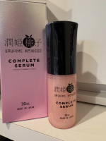 『潤姫桃子 COMPLETE SERUM』潤姫桃子ブランド待望の新商品が登場✨エクソソームに着目した美容液です❣️少しとろみがある肌馴染みの良いテクスチャー。べたつきのない、しっとりとした&hellip;のInstagram画像