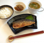 今日のひとりLunch‪𓂃 𓈒𓏸🧑&zwj;🍳おかず定期便FitDish基本コース（15パック）を利用しました🍽️15パックの中から⭐️さばの塩焼き⭐️豚汁⭐️ごぼうのきんぴらをチョイス🙌&hellip;のInstagram画像