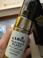 #PR#サントリーウエルネス株式会社 の『VARON マスターズブレンド』✨実はAmazonで見つけた時からずっと気になってたこの品✨ウィスキーの成分が入ってる時点で興味津々でした🔥箱からし&hellip;のInstagram画像