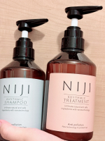 しばらく使い続けてみて、改めて「毎日無理なく続けられるヘアケアっていいな」と感じているNIJI RHYTHMIC🫧・・・最初は濃密な泡立ちや香りがお気に入りだったけれど続けて使ううちに、&hellip;のInstagram画像