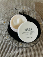 ✳︎【HABA】モイスチャーエッセンスリッチジェル見た目はこっくりとしたクリームなのに手に取るとなめらかに伸びていく✨軽やかなテクスチャーでとても使いやすいと感じました♪天然精油を使&hellip;のInstagram画像