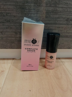 潤姫桃子 COMPLETE SERUM を使ってみました〜🖤近年注目されているエクソソームに着目した美容液が登場したそうで気になっていたんです☺️とろみのあるテクスチャーで馴染みがいい✨毎日&hellip;のInstagram画像