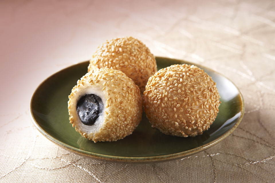 ゴマダンゴ(黒ごま)