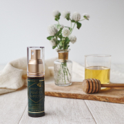 「【Instagram投稿】これからの季節のイガイガに！プロポリスリッチスプレー モニター募集20名」の画像、株式会社山田養蜂場のモニター・サンプル企画