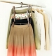 オフシーズンのスカート収納に！4着まとめて吊り下げられるスカート用ハンガー/モニター・サンプル企画