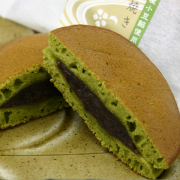 「＼試食モニター募集／京・宇治どら焼き 箱入 〔8個入〕 和菓子 ★産直お取り寄せ」の画像、株式会社ふるさとサービスのモニター・サンプル企画