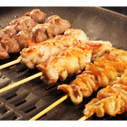 「＼試食モニター募集／最上どり オリジナルミックス串 30本セット〔鶏もも40g・皮30g・砂肝30g&times;各10本〕★産直お取り寄せ」の画像、株式会社ふるさとサービスのモニター・サンプル企画