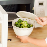 「【5名様】食欲の秋に食べたい♪簡単メイン料理のレシピ募集！ ボール＆コランダーセット」の画像、リス株式会社のモニター・サンプル企画