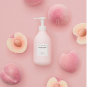 「【新商品】甘いピーチの香り♪お風呂で全身保湿完了！濡れた肌に使えるボディ乳液のインスタ投稿モニター100名様募集！」の画像、ロゼット株式会社のモニター・サンプル企画