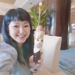 にこ