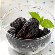 「無添加種抜き大粒プルーン【カリフォルニア産】（株式会社デルタインターナショナル）」の商品画像