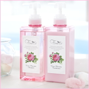 「フェミーテローズプラセンタ　シャンプー&コンディショナーセット（フローレス化粧品株式会社）」の商品画像の1枚目