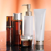 「母の滴5点セット（フローレス化粧品株式会社）」の商品画像