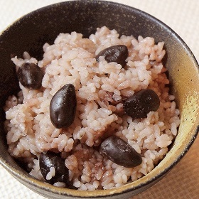 「キヨエの<完熟>黒オリーブ（株式会社バロックス）」の商品画像の2枚目