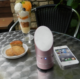 置いた場所から音を奏でる新発想の振動スピーカーBuruTta（ブリュッタ