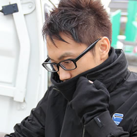 「健康アクセのコランコランが作ったネックウォーマー！温泉パワーがジワジワ暖かい！（逸品マーケット）」の商品画像の2枚目