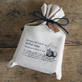 「イノセントヘアー・ハーバルソープ ─ 髪と頭皮も大切にしたいアナタに （株式会社Junca）」の商品画像