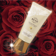 「【ベーネコスメティクス】ベーネプレミアム　ナイトモイスト　ハンドクリーム（株式会社ビューティーエクスペリエンス）」の商品画像