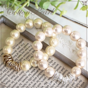 コットンパールとゴールドパーツの組合せがオシャレなパ－ル・ブレスレットの商品画像