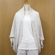 「【オーガニックコットン プリスティン】リネンコットンニットケープ（株式会社アバンティ）」の商品画像