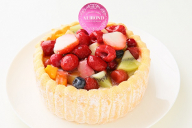 「六本木アマンド 贅沢フルーツのシャルロットケーキ　5号　15cm（株式会社FLASH PARK）」の商品画像