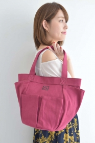 「キャンバスガーデントートバッグ（株式会社サンエー・ビーディー）」の商品画像の4枚目
