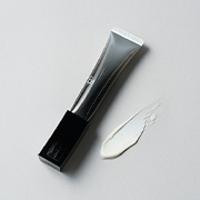 株式会社ポーラの取り扱い商品「B.A アイゾーンクリーム N ハーフサイズ」の画像