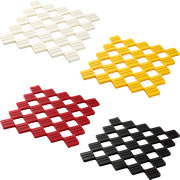 「鍋敷き　シリコンマット　11cm（株式会社クリヤマ）」の商品画像の1枚目