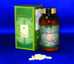 ミラクルニンニク　瓶入　３００粒の商品画像