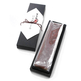 「賀茂鶴日本酒ケーキ１本入（株式会社アンデルセン）」の商品画像