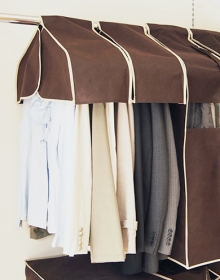 ショルダー丈の洋服カバー【衣装カバー・衣類カバー・衣類収納・クローゼット収納】の商品画像