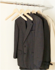 「ブナ材のベーシックハンガー　4サイズ展開（木製ハンガー、コート用、ジャケット用）（収納の巣（株式会社テンネット））」の商品画像