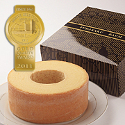 「【バームクーヘンお取り寄せ（通販）】ファームクーヘン　Ｌサイズ（3～8名様向け）（農業法人深作農園有限会社）」の商品画像