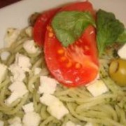 「トマトとバジルのモッツアレラチーズ冷製仕立て（株式会社パストディオ）」の商品画像