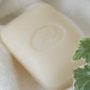 「ソフトビューティーソープ（メディコス　セリーザ株式会社）」の商品画像