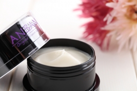 モイスチャークリームの商品画像