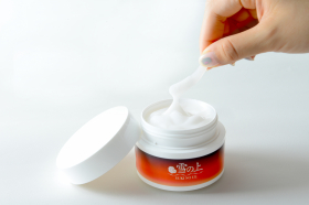 「薬用美白オールインワンジェル「雪の上」（医薬部外品）（プレミアムショッピング（株式会社ステップワールド運営））」の商品画像の2枚目