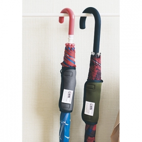 雨のしずくをクルクルふき取り！　傘ふきタオルバンドの会の口コミ（クチコミ）情報の商品写真