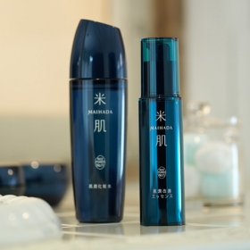 「肌潤改善エッセンス＜医薬部外品＞（コーセープロビジョン株式会社　米肌）」の商品画像の4枚目